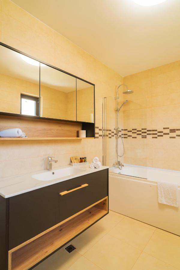 Ndl Apartments Cluj-Napoca Eksteriør billede